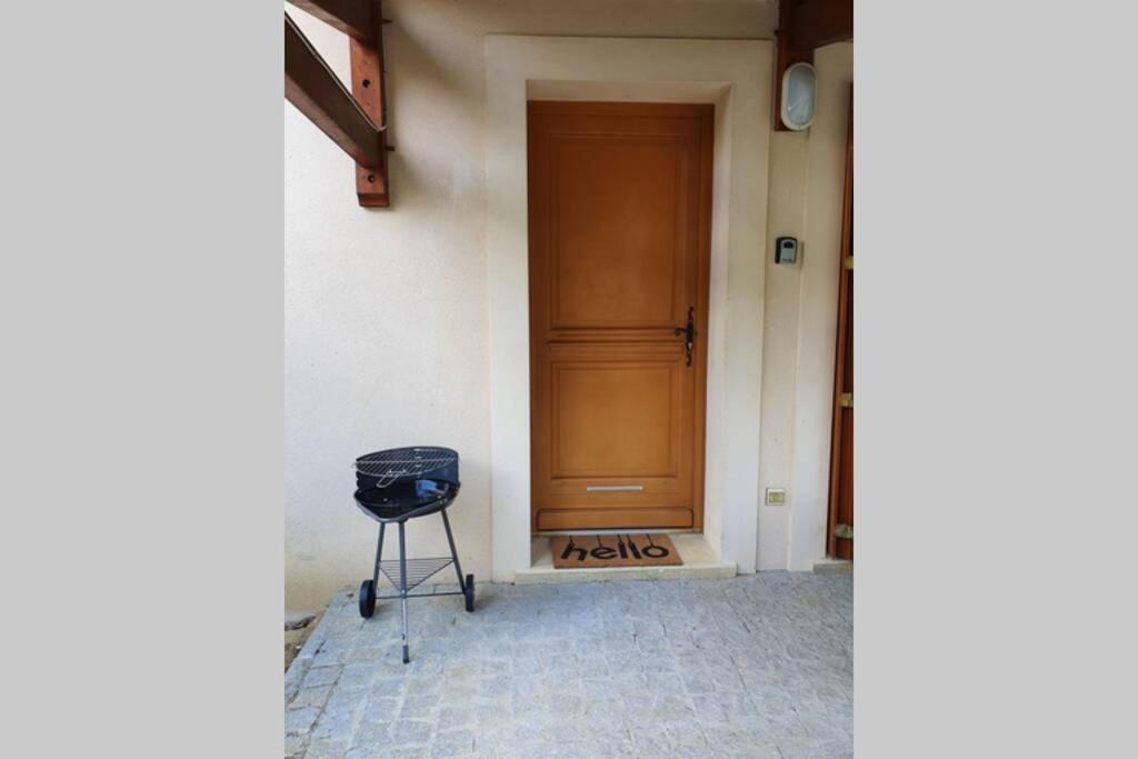 Sarlat - 24 - L'Appartement D'Euphe Avec Piscine 外观 照片