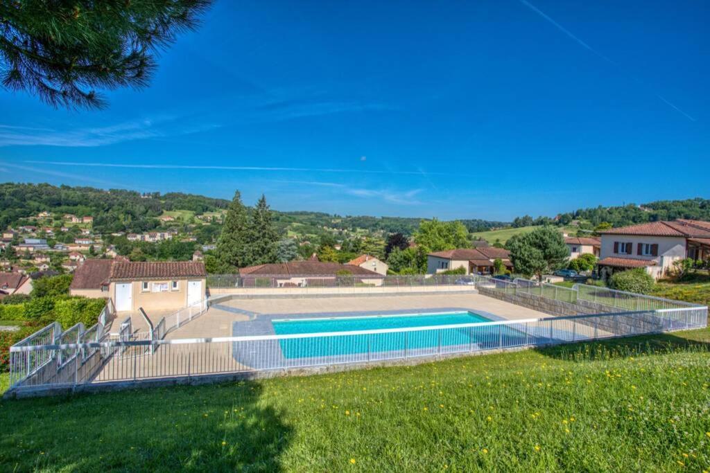 Sarlat - 24 - L'Appartement D'Euphe Avec Piscine 外观 照片